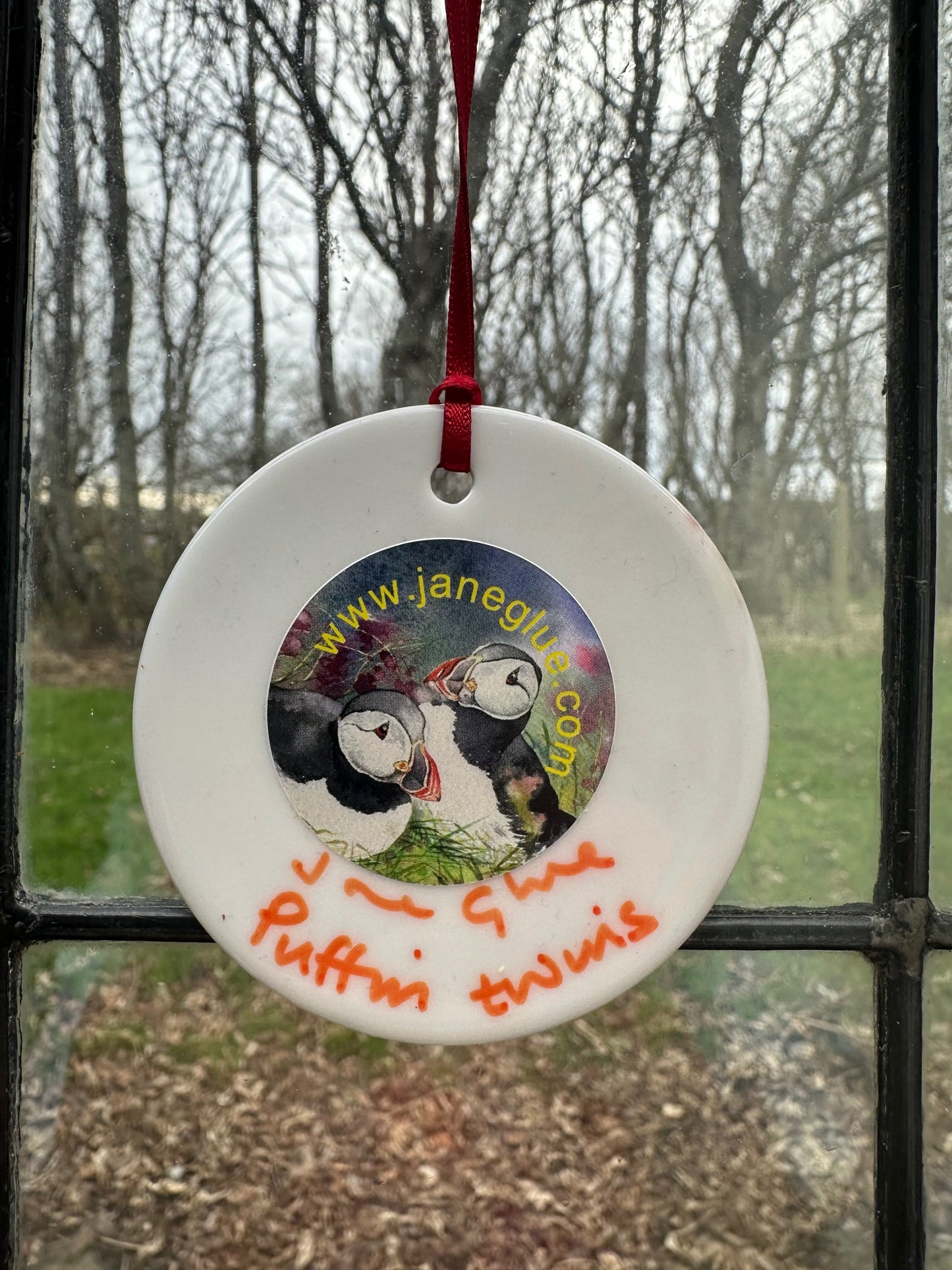 Small round hanging ornament/Puffin twins