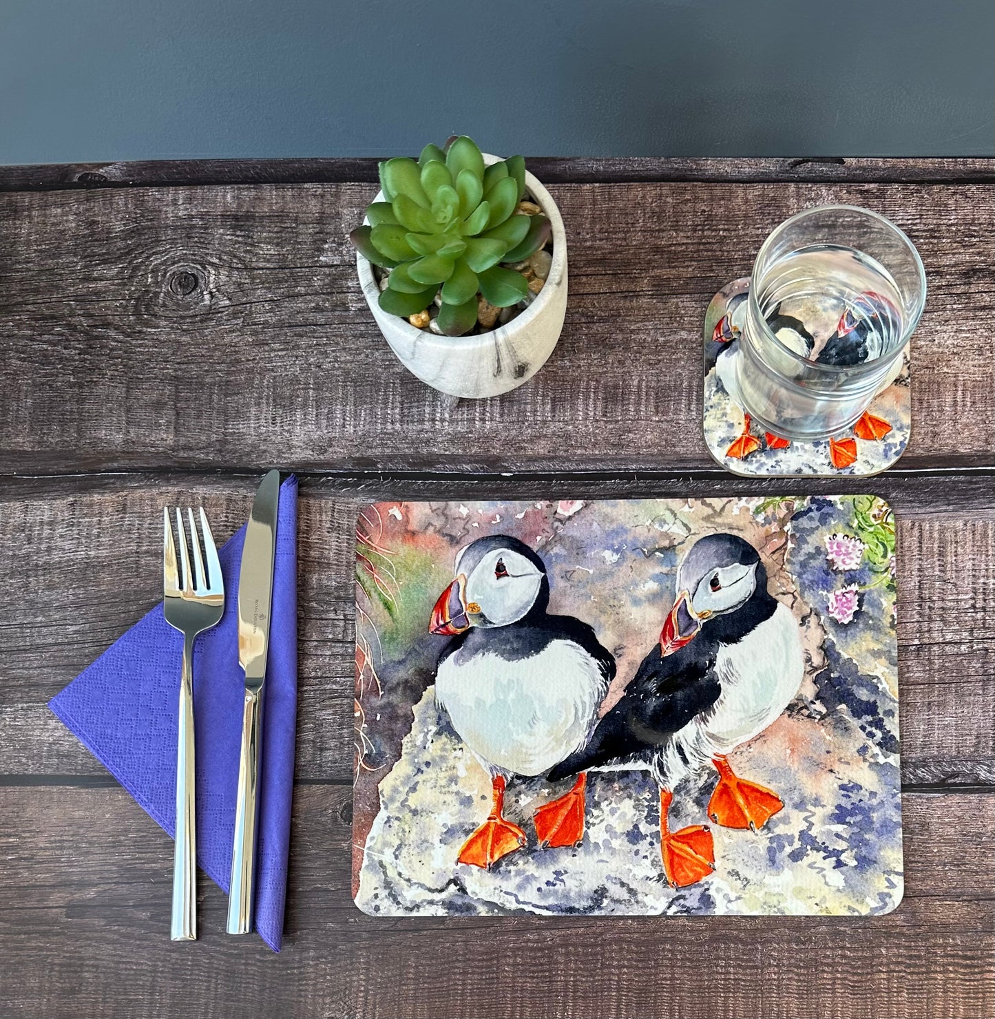 Designer tablemat/Puffin twins