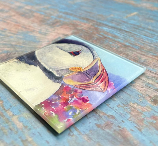 Glass coaster/Close up with a puffin