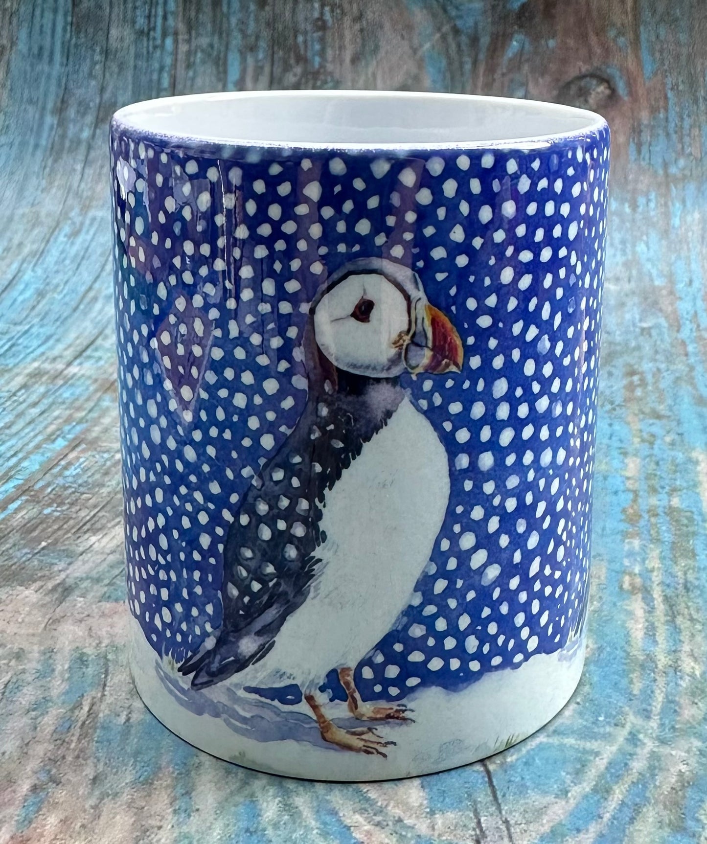 Ceramic mug/Puffin in the snow