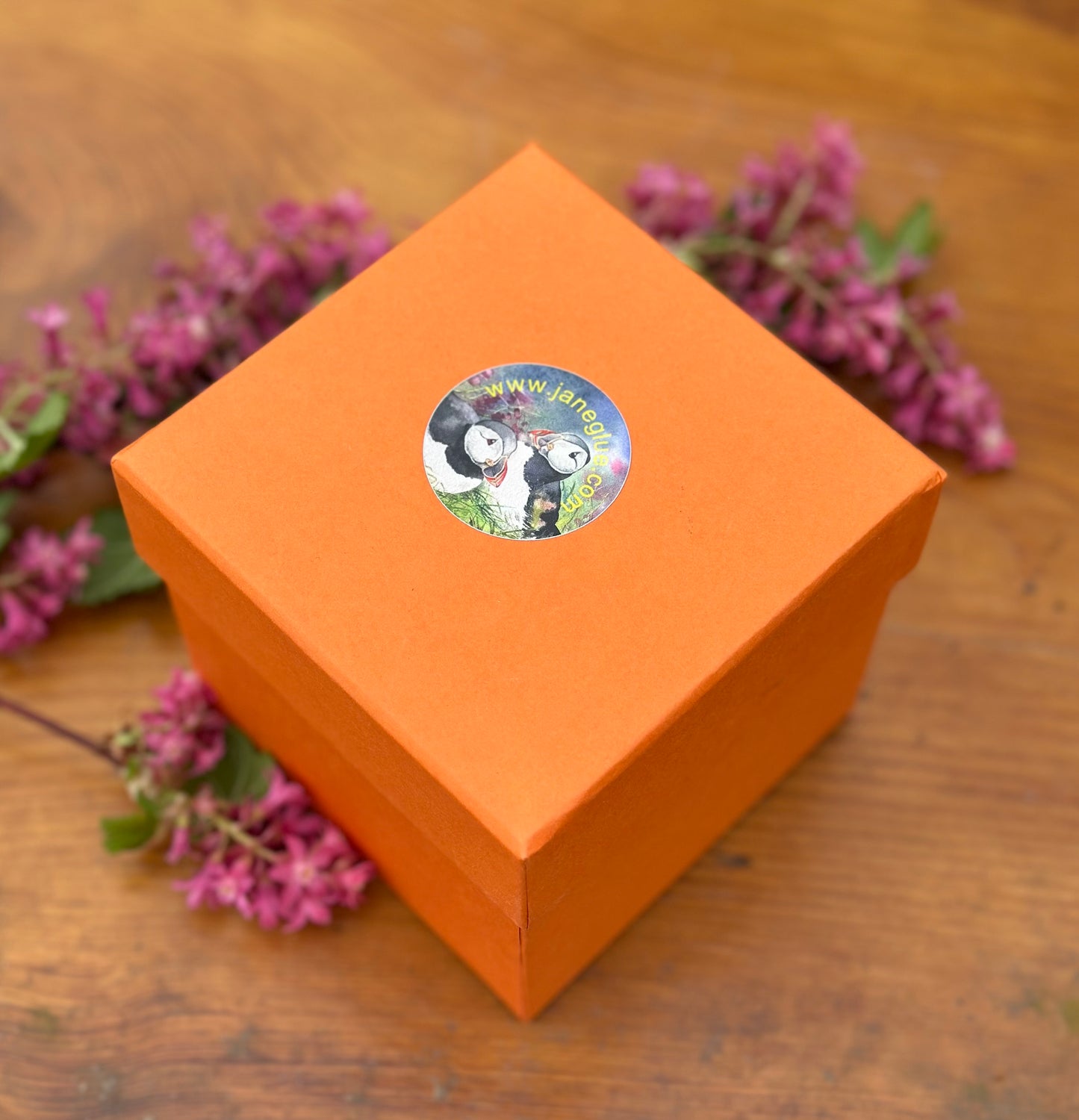 Box with lid