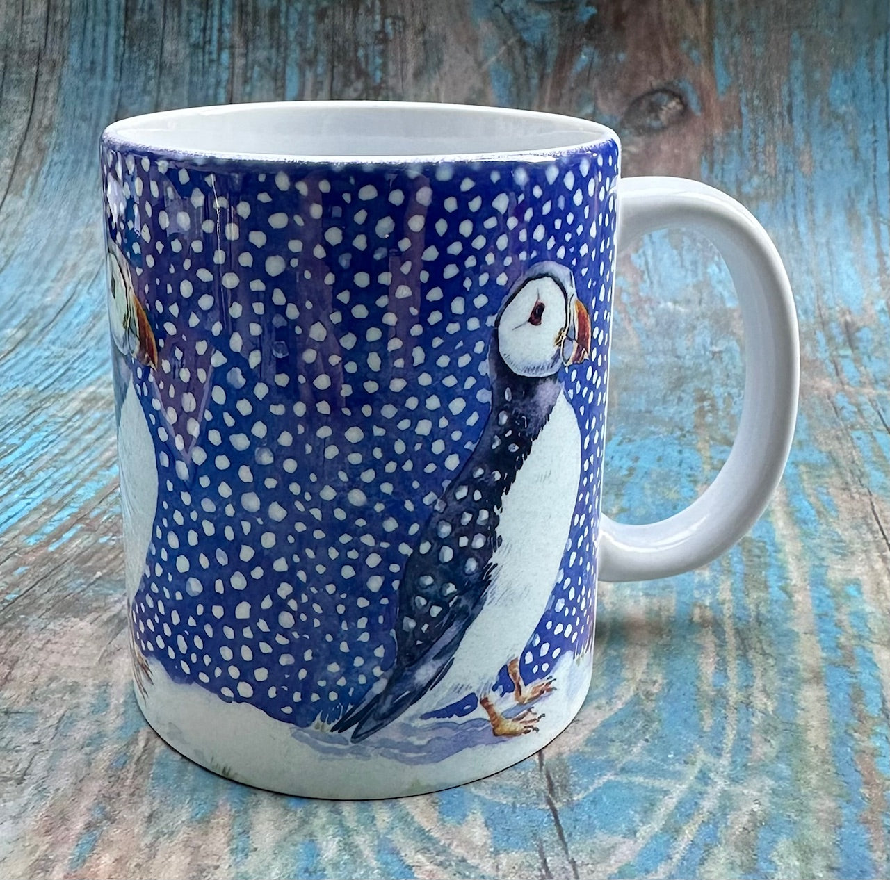 Ceramic mug/Puffin in the snow